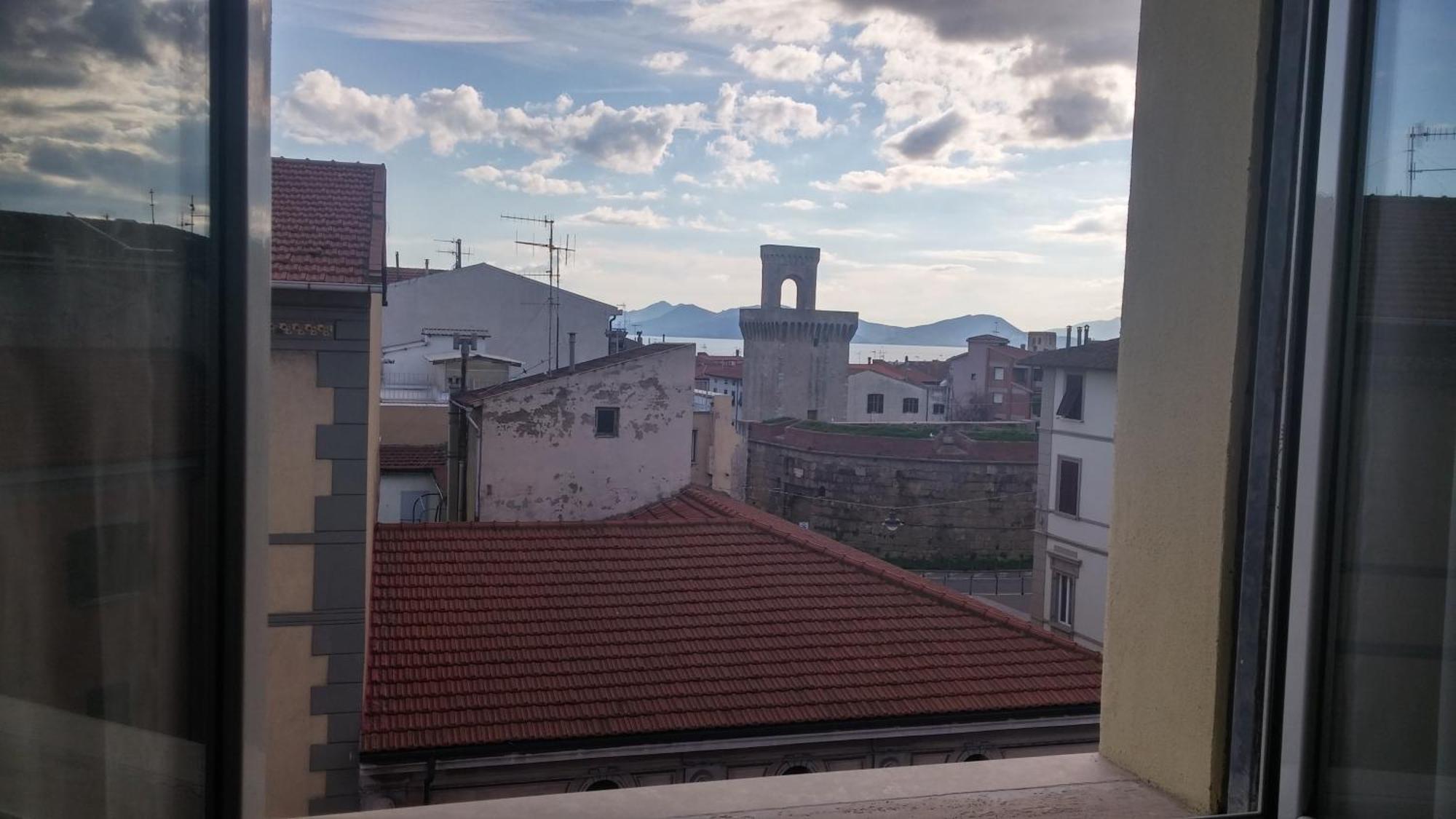 Hotel Ariston بيومبينوا المظهر الخارجي الصورة
